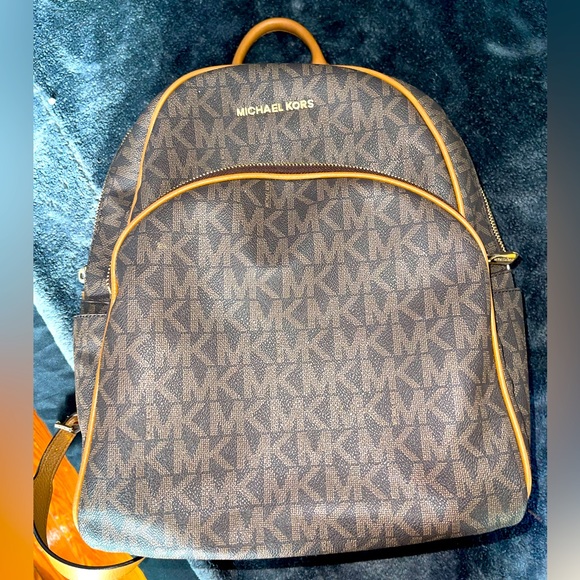 Michael Kors Backpack Logo Backpack brown - Picture 1 of 7